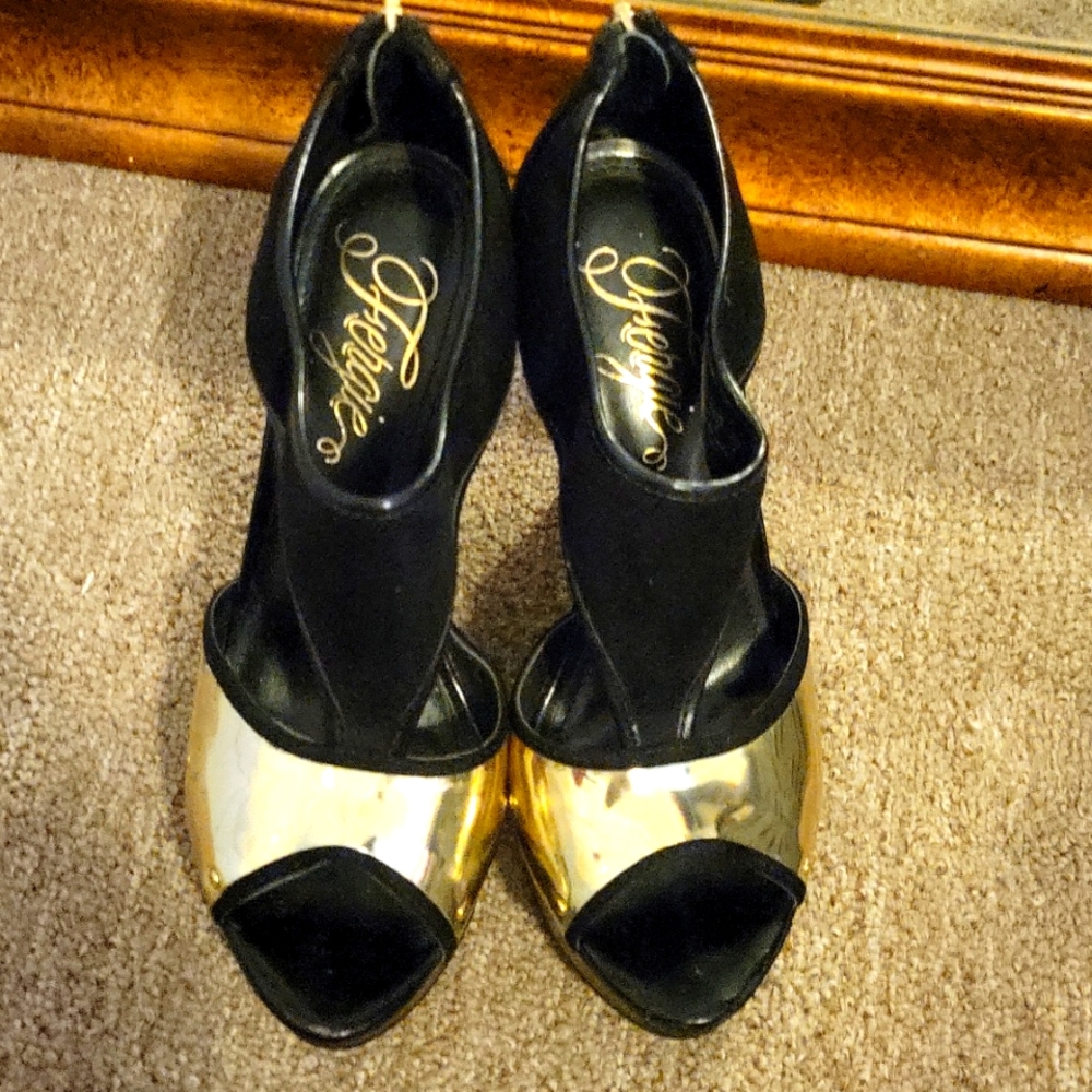 Fergie shoes